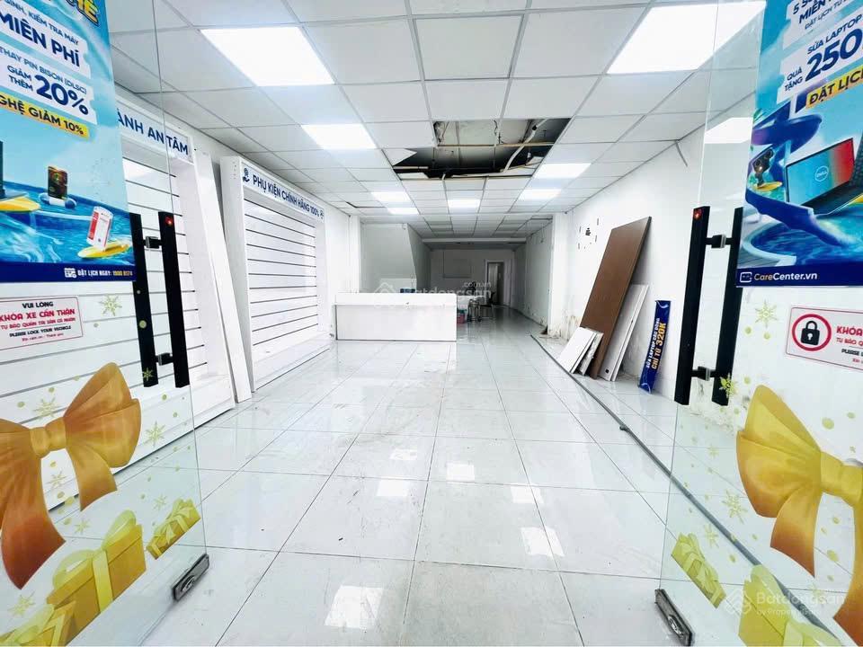 Dt 5x24m  cho thuê nhà 64 bạch đằng, q.bình thạnh  3tầng, giá 4x
