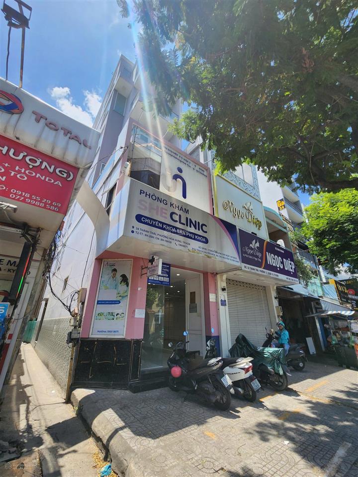 Giá rẻ 52 triệu  cho thuê nhà 34 thành thái, quận 10  7 tầng, có thang máy