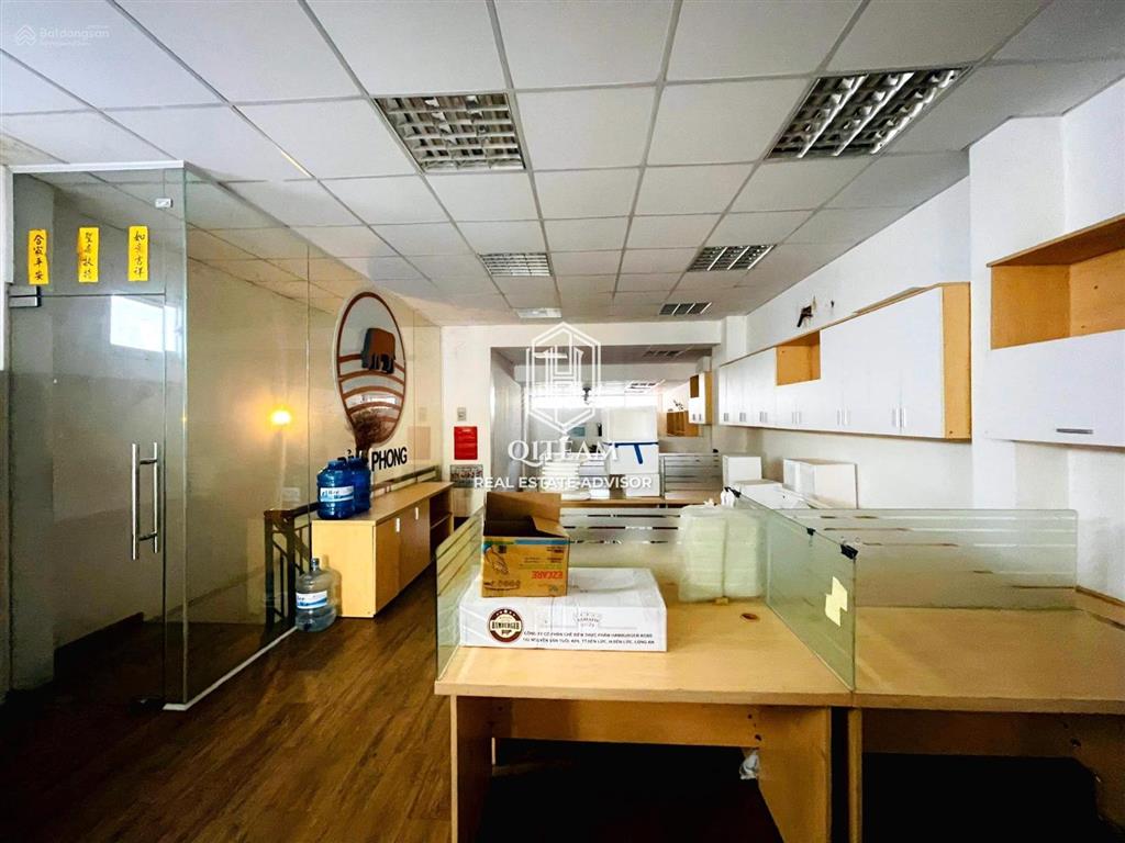Ngang 6m  cho thuê nhà 29 cao thắng, quận 3  trệt lầu   0901 162 ***