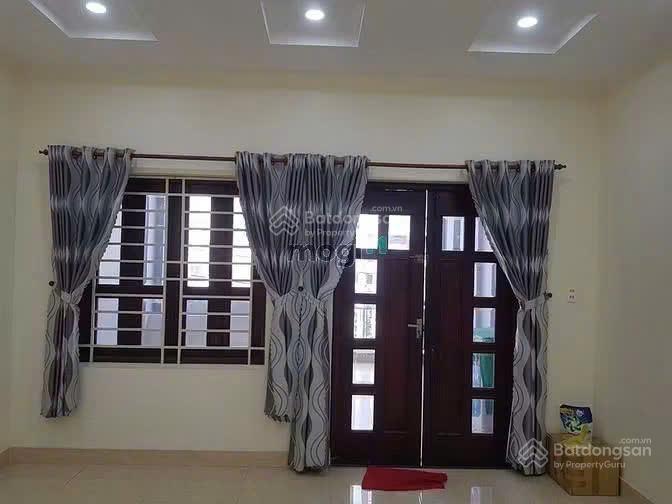 6pn/5wc  cho thuê nhà 451 huỳnh văn bánh, q.phú nhuận  dt 5,3x16m, giá 3x