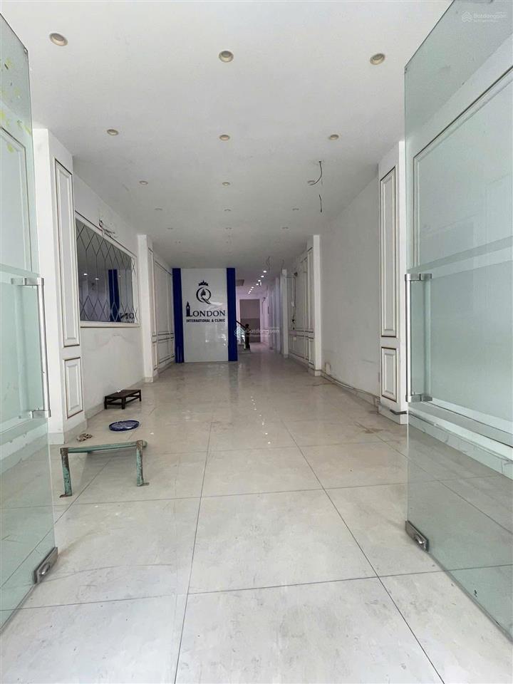Giá rẻ 50 triệu  cho thuê nhà 258 tô hiến thành, quận 10  thang máy, 7 tầng
