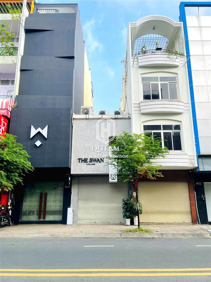 Giá rẻ 2.200$  cho thuê nhà 436 võ văn tần, quận 3  dt 4x20m, trệt lầu