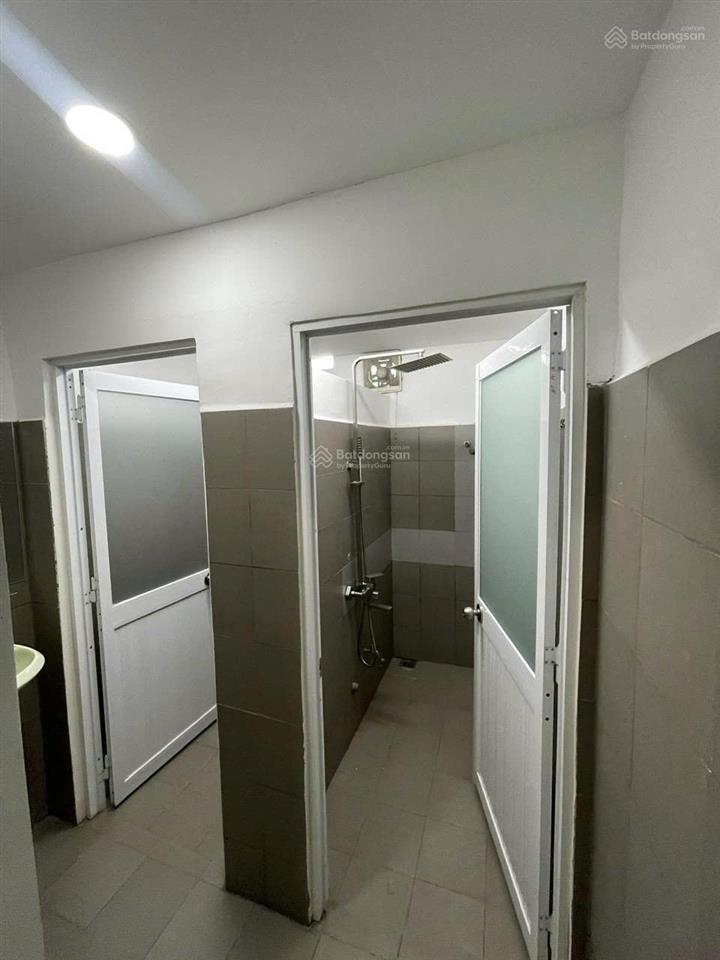 Dt 10x18m  cho thuê biệt thự 20d trương quốc dung, phú nhuận  trệt lầu, giá 3x