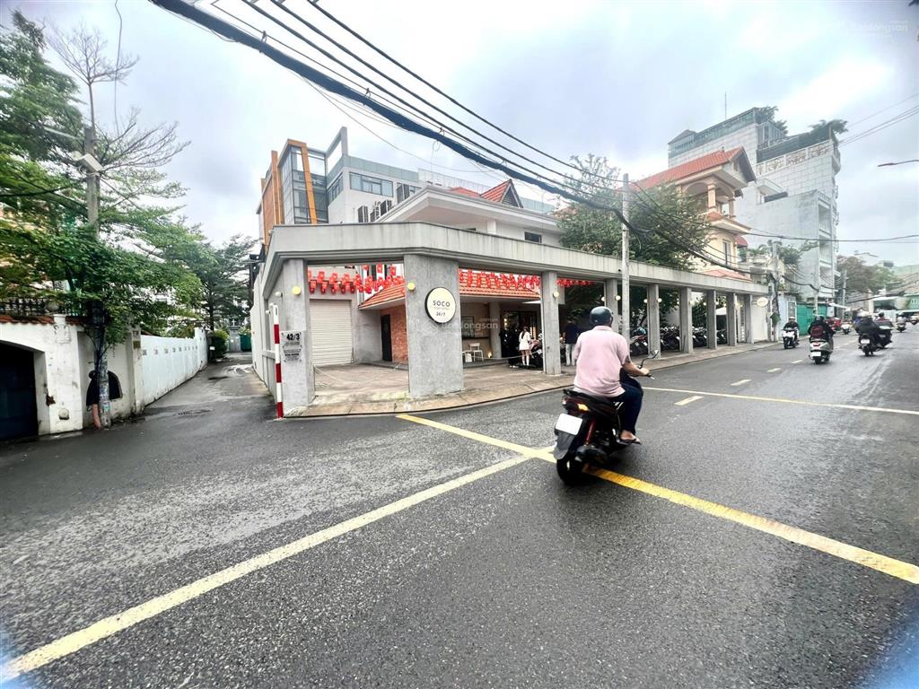 Dt 20x20m  cho thuê biệt thự 44 ung văn khiêm, bình thạnh  5 tầng, giá rẻ 6x