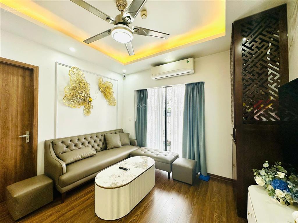 Chính chủ cần cho thuê căn 3n đủ đồ đẹp view vinhomes giá 15 triệu/tháng. le grand jardin sài đồng