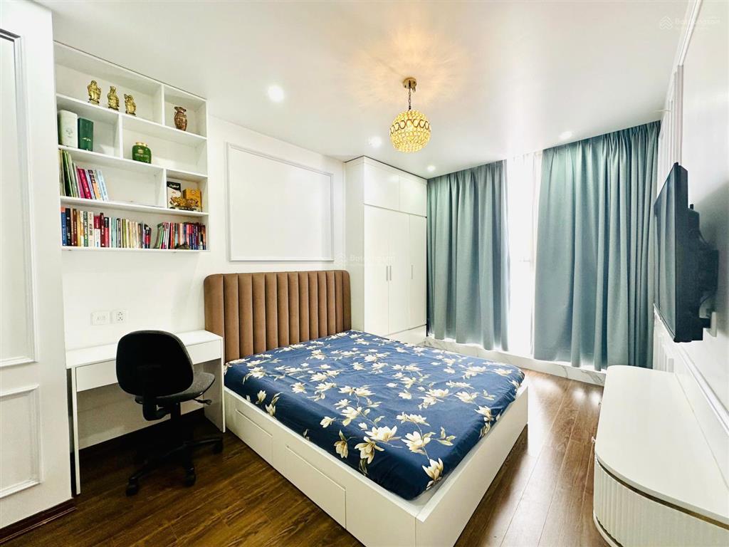 Chính chủ cần cho thuê căn 3n đủ đồ đẹp view vinhomes giá 15 triệu/tháng. le grand jardin sài đồng