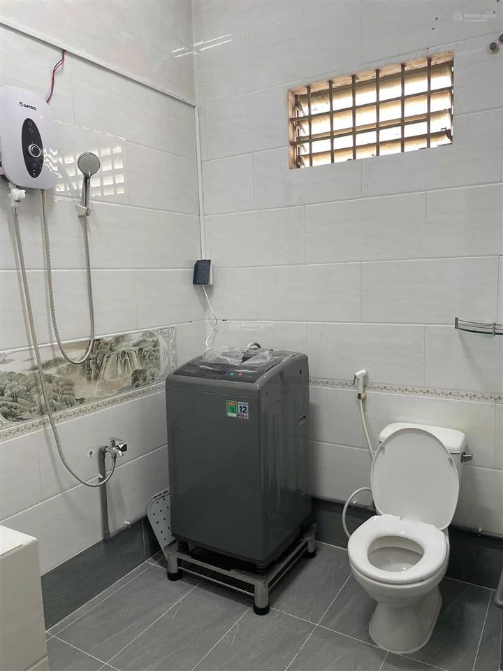 Cho thuê chdv 40m2 (kế bên etown cộng hoà) full nội thất  phòng tách bếp  ban công rộng