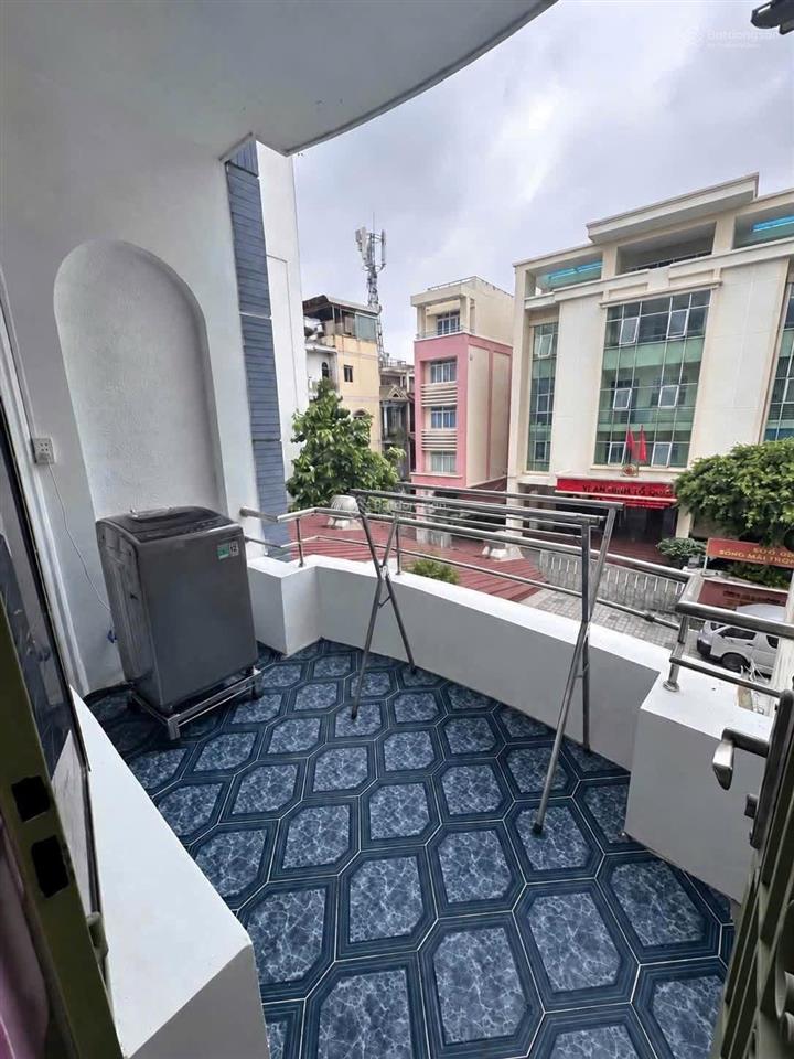 Cho thuê chdv 40m2 (kế bên etown cộng hoà) full nội thất  phòng tách bếp  ban công rộng