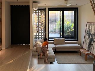 Bán căn hộ tập thể tại phố lương định của, tầng 3, 70m2, 2pn, 2wc, chỉ nhỉnh 4 tỷ.