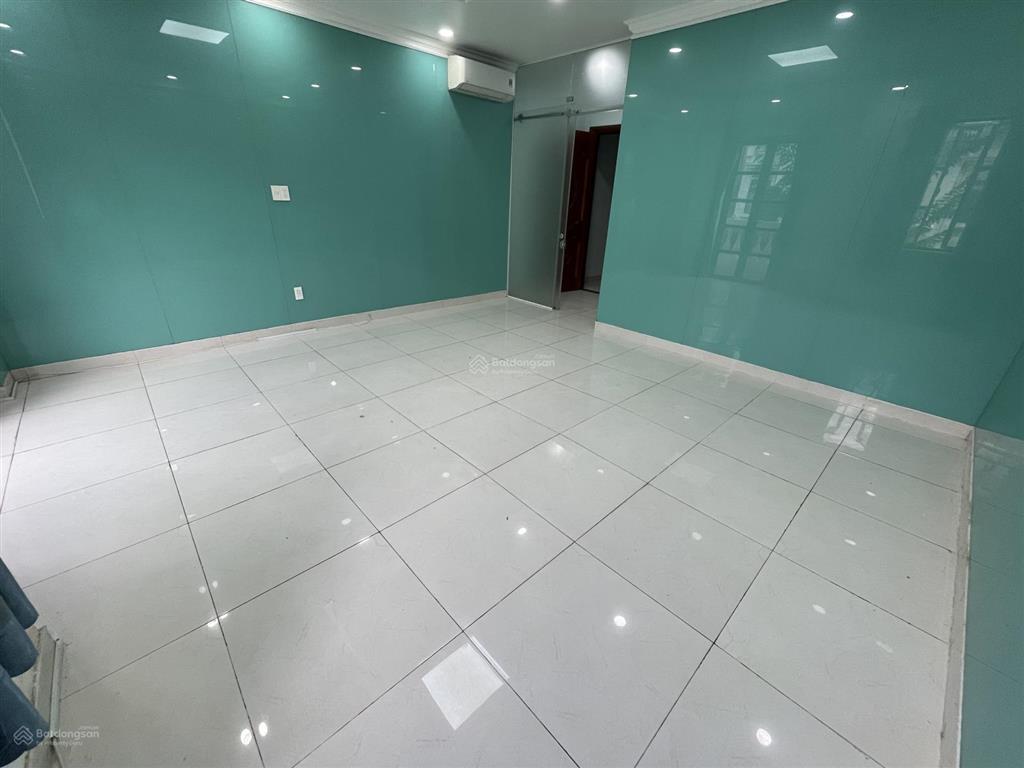 6tr5/th  cho thuê văn phòng khu cityland gò vấp