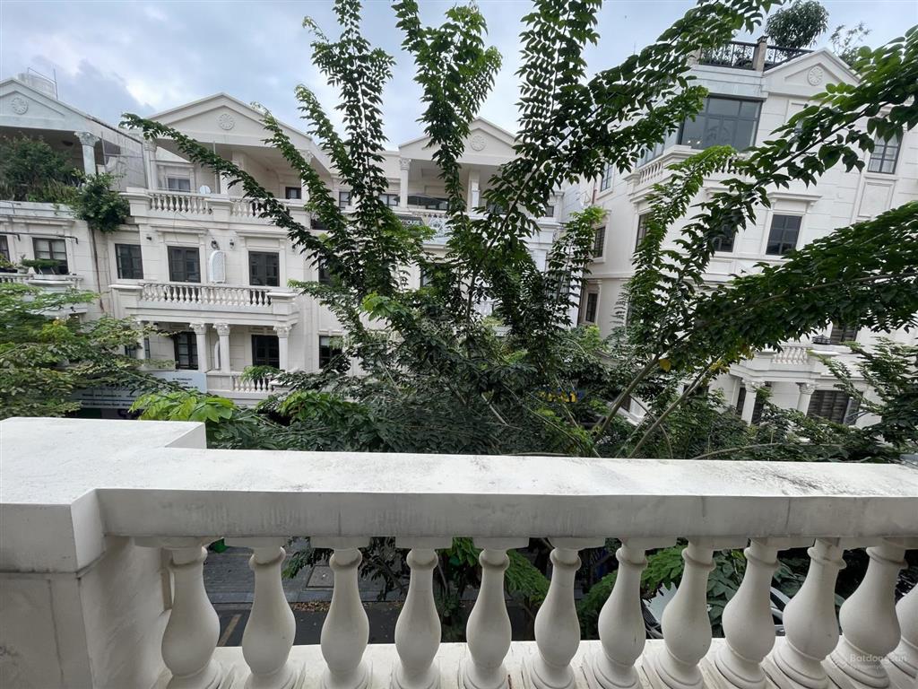 6tr5/th  cho thuê văn phòng khu cityland gò vấp