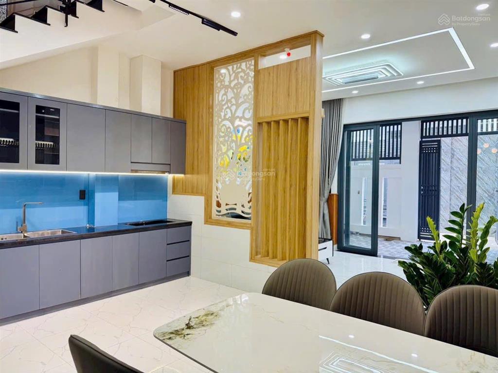 Bán nhà riêng 2pn, 3wc, 55m2, 4,45 tỷ tại thạnh xuân 22, q12, hcm đẹp, nhiều tiện ích