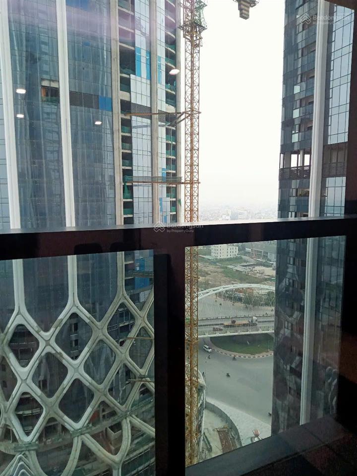 Cho thuê căn 2pn diamond crown giá 12 triệu  hướng đông nam mát mẻ  giá tốt