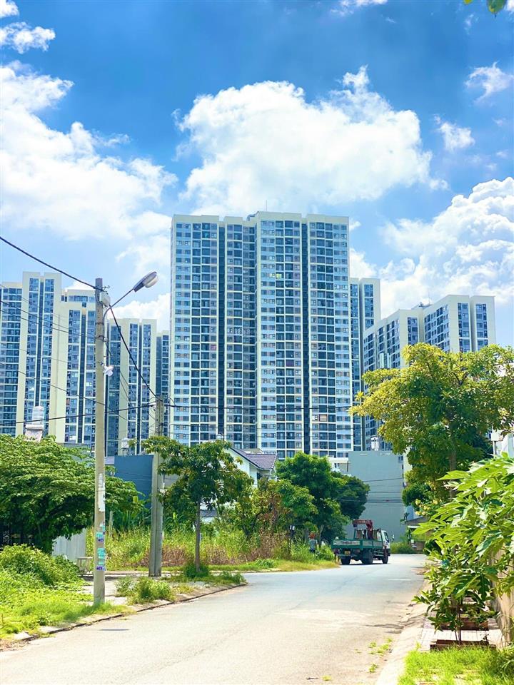 Bán lô đất 62.4m2 hẻm 545 nguyễn xiển giá tốt nhất khu vực