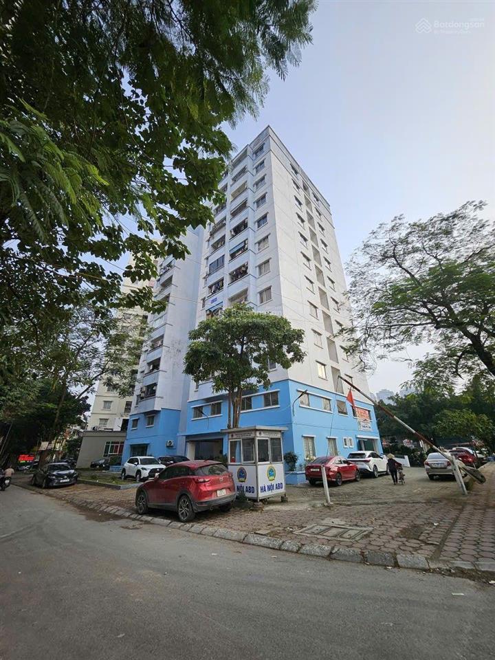 Bán căn hộ chung cư bắc linh đàm oct 1 căn góc 2pn, tầng đẹp, giá tốt!