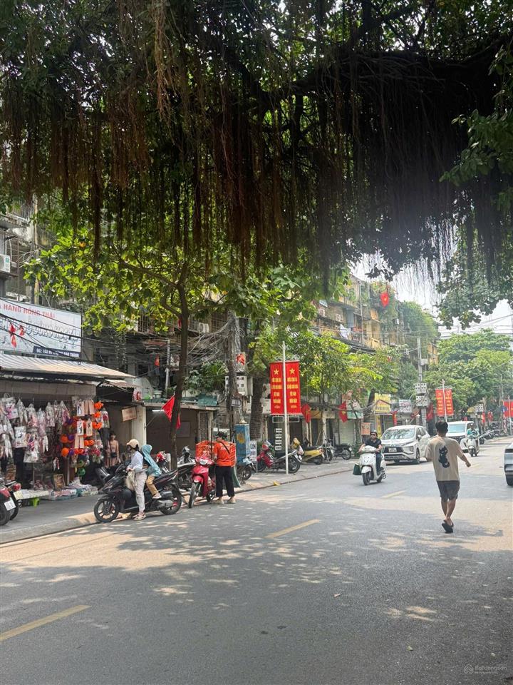 Cho thuê gấp nhà trọ tập thể tầng 1, dt 70m2 tại hoàng đạo thành, kim giang, 5 triệu vnd