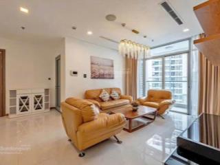 2km tới sân bay tsn ch nhất nhì hcm 2 tỷ 1/ 52m2 sổ sẵn ,view landmark 81 ,ở ngay ,thuê 12 triệu