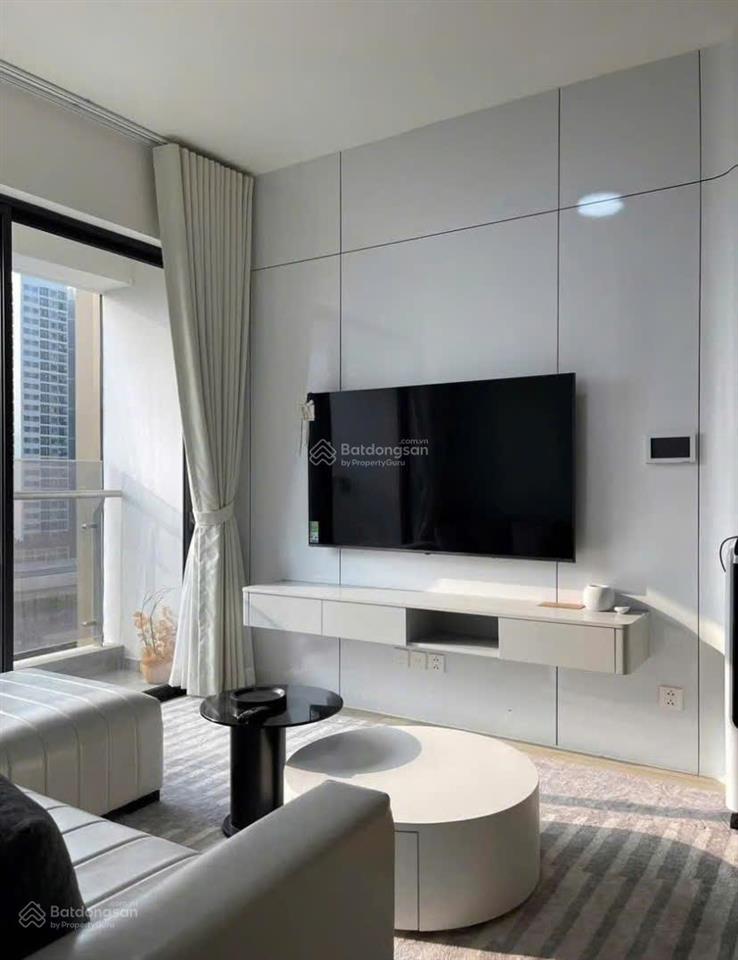 Gần chợ gò vấp ch 51m2 ở ngay,view sân bay ,nội thất thông minh âm tường  tiện lợi ,thuê 12 triệu