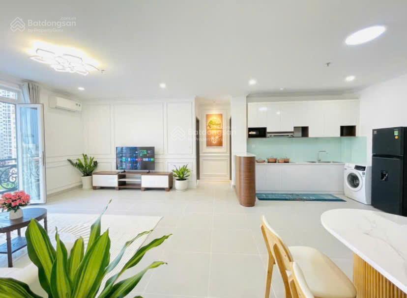 Ch gần sân bay tân sơn nhất ( 58m2 / 2pn + 2wc ) , sổ sẵn bao vat , thuê 13 triệu , view lanmark 81