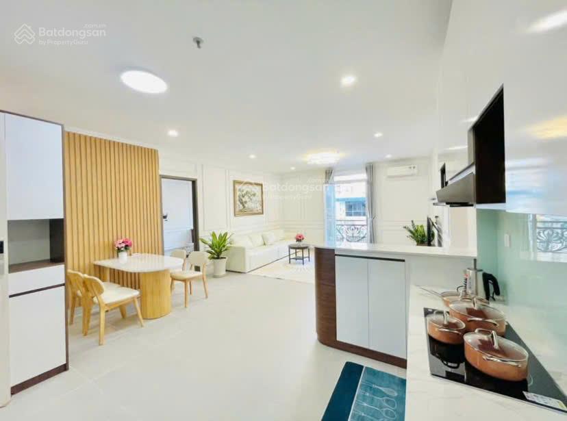 Ch gần sân bay tân sơn nhất ( 58m2 / 2pn + 2wc ) , sổ sẵn bao vat , thuê 13 triệu , view lanmark 81
