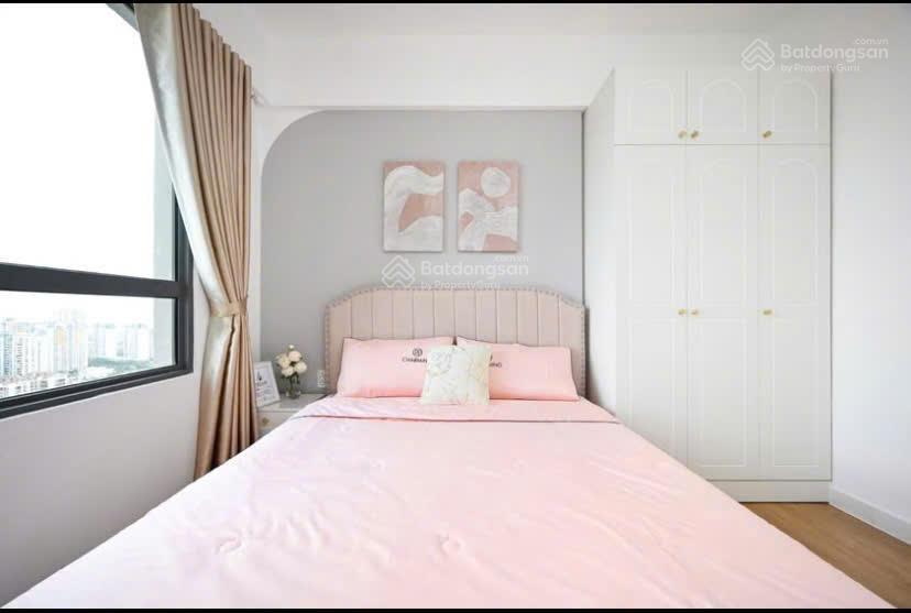 Ch gần sân bay tân sơn nhất ( 58m2 / 2pn + 2wc ) , sổ sẵn bao vat , thuê 13 triệu , view lanmark 81