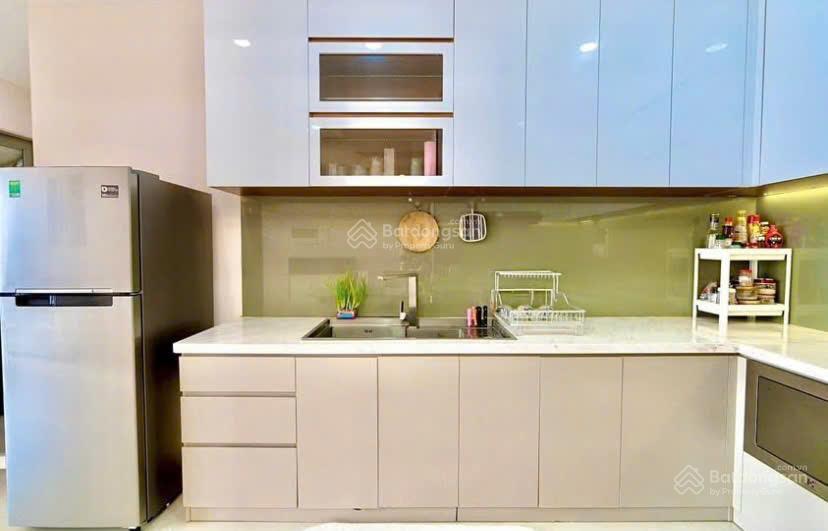 Trung tâm hcm , 54m2 / 2 tỷ 17 , shr công chứng , view hồ bơi , tầng cao ,góp 10 năm lãi ưu đãi