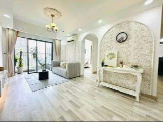 Tầng cao view trung tâm tphcm  ch 60m2/2 tỷ 4 sổ hồng , cách sân bay 2km , góp 0% lãi , dọn ở ngay