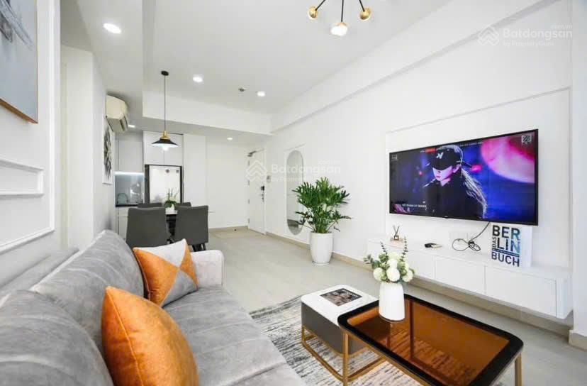 Ch 2 măt tiền giáp ranh gò vấp & bình thạnh , ch 2 tỷ 28  57m2 , sổ trao tay ,bank 70% duyệt nhanh