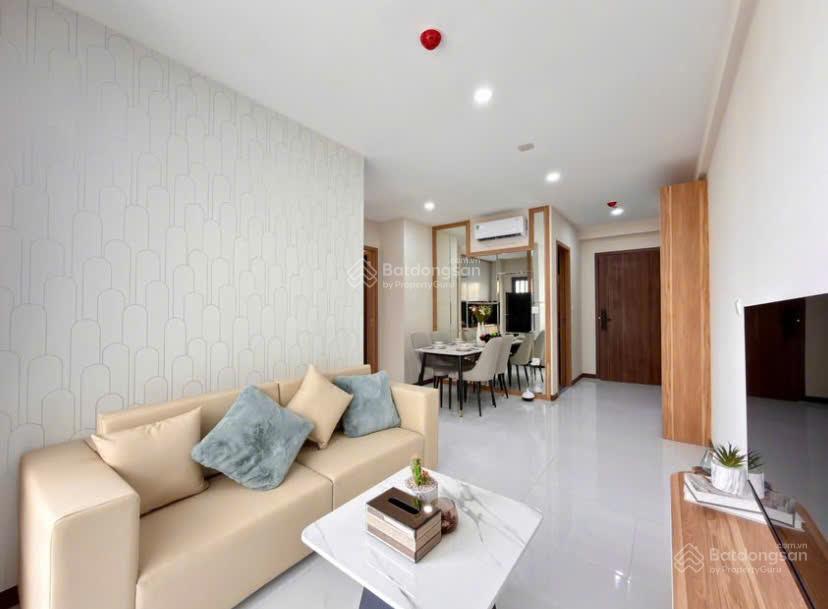 Về quê định cư (bán gấp) ch 2 tỷ 2  55m2, sổ sẵn, bao phí, hoàn thiện 100%, vay bank 80%