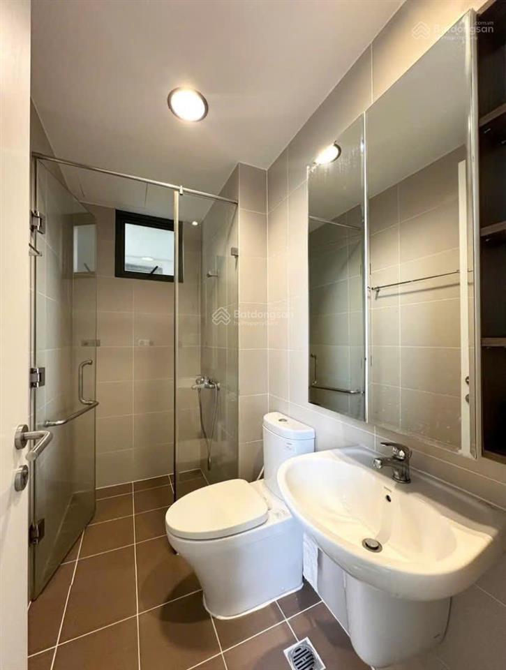 Về hà nội định cư (bán rẻ hơn thị trường 200 triệu), 2tỷ32  58m², dọn vali ở ngay, sổ bao phí