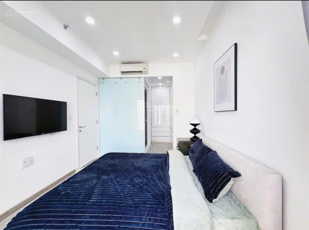 Chợ bà chiểu, ch, sổ hồng bao phí, thang máy, 55m2 view góc đẹp lung linh, dọn vali ở ngay