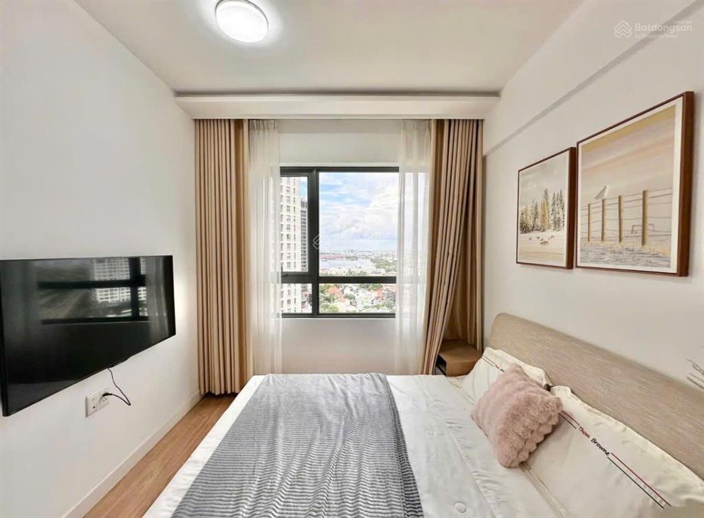 Chính chủ (bán gấp) 2pn, 2wc, nguyên hồng, dọn ở liền, vay 65% duyệt nhanh, giá 2 tỷ (49m2)