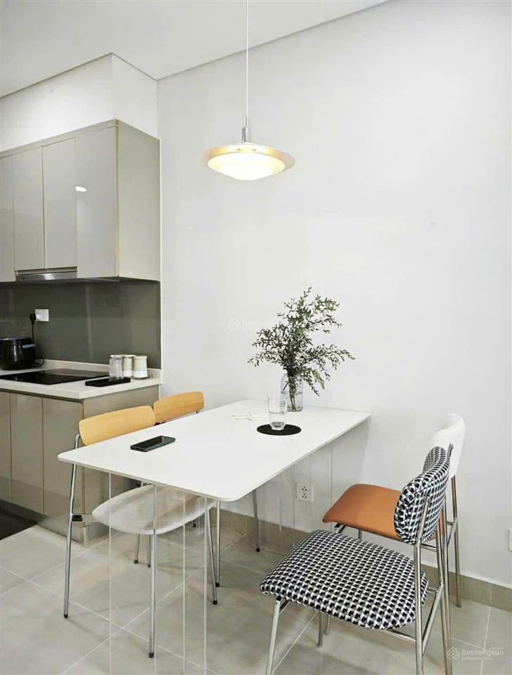 Căn góc 56m2  2 tỷ 24, sổ riêng, lê quang định vay 70%, tầng cao, cách sân bay 2km, mới ở liền