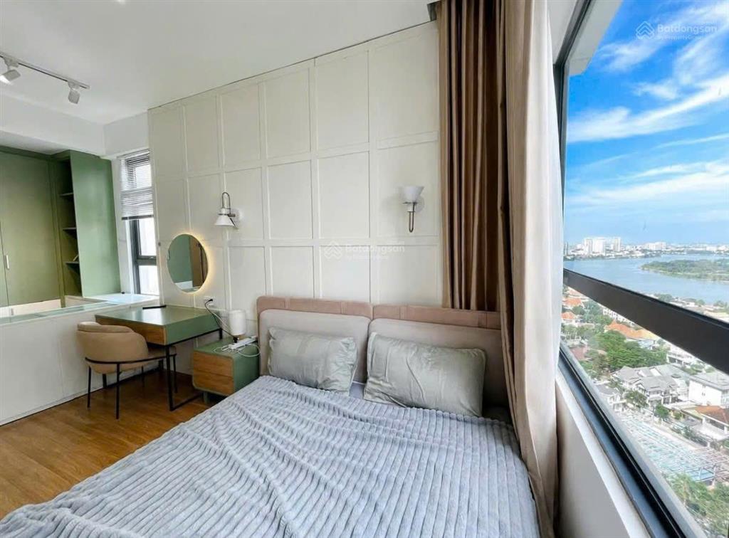 Sổ bao trọn phí, ch 53m2 view bitexco, xách vali ở ngay, giá 2 tỷ 17 (100%), vay 65% duyệt nhanh