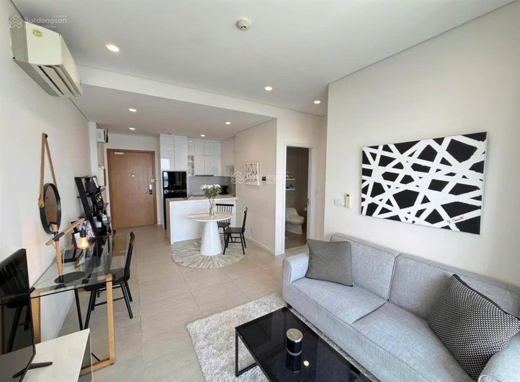 Vòng xoay nguyễn thái sơn, ch 50m2 sổ sẵn đang kẹt bán, tròng đủ bớt ít, vay 70%, thuê 14 triệu