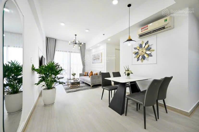 Tt 50% nhận nhà sang tên ,cung đường lớn phạm văn đồng ,2 tỷ 25 bao thuế ,vay 10 năm , an ninh 24/7