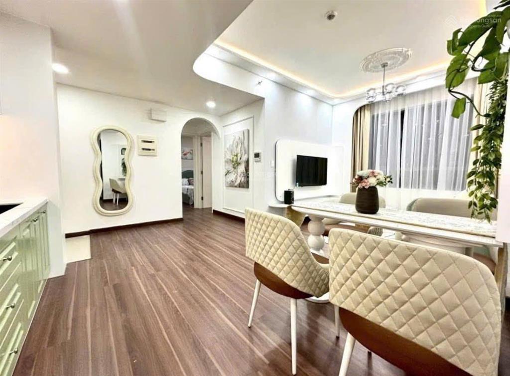 Chủ nhà bán căn góc bùi hữu nghĩa, 2tỷ4 sổ hồng, ở an ninh tốt 24/7 view landmark 81, thuê 15triệu