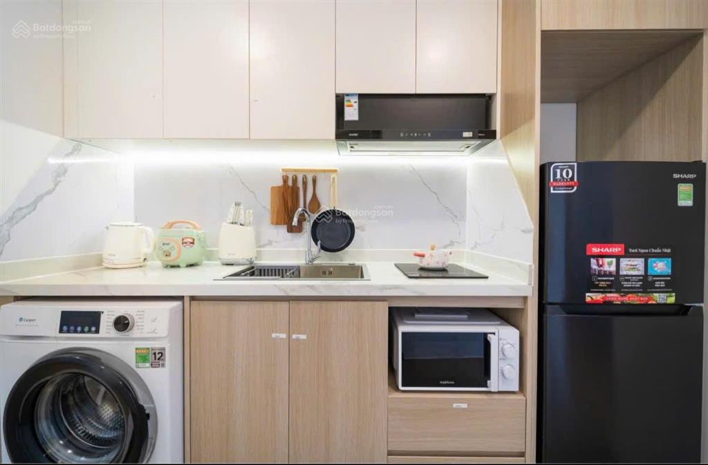 Lầu 8, có thang máy, hiện đại tiện ích dưới tòa, ch 57m2 sổ riêng, kẹt vay 75%, pccc tốt, ở ngay