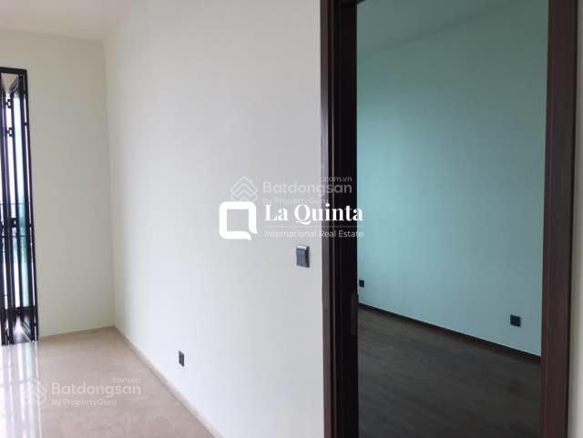 Bán căn hộ d'edge thảo điền 4pn 188 m2, full nt, tầng cao giá tốt 31.5 tỷ