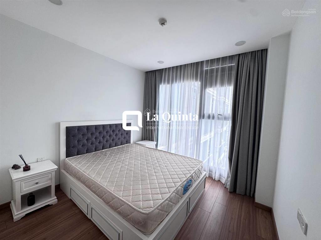 Eco green sài gòn, bán gấp 8,2 tỷ, 89m2, 3pn, 2wc, đầy đủ nội thất