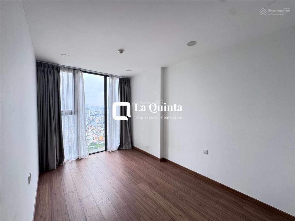 Eco green sài gòn, bán gấp 8,2 tỷ, 89m2, 3pn, 2wc, đầy đủ nội thất