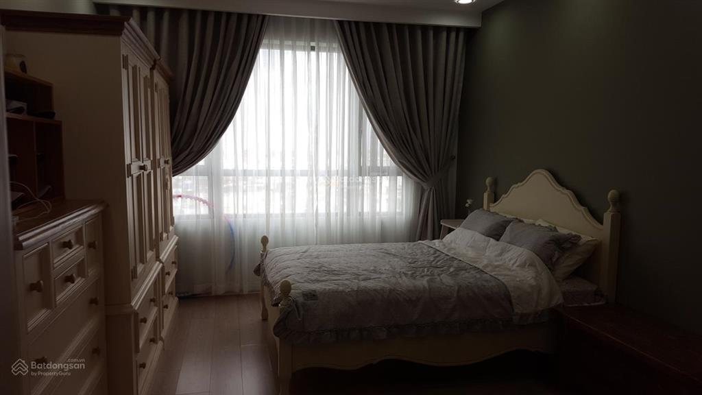 Bán căn hộ riviera point t4605  121m2 3pn đầy đủ nội thất, giá 10 tỷ allin (có thương lượng)