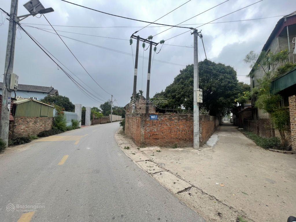 Bán 1400m đất ở kèm nhà vườn kiên cố tại phú hữu, minh phú