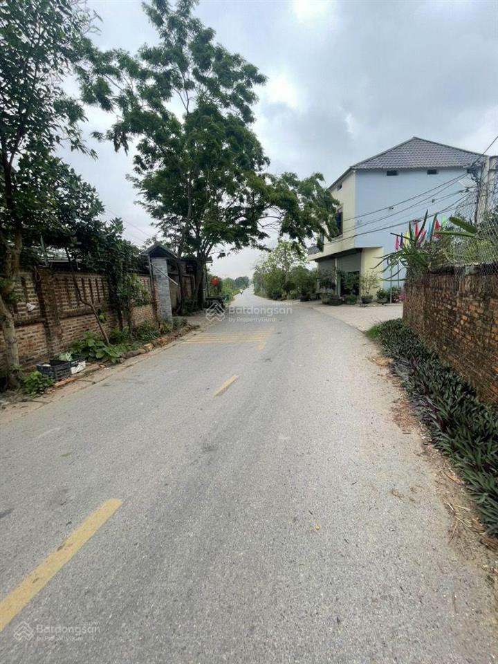 Bán 1400m đất ở kèm nhà vườn kiên cố tại phú hữu, minh phú