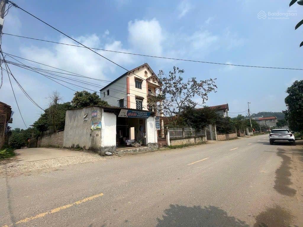 Chỉ 5 triệu/m^2  sở hữu ngay 1400m2 đất làm biệt thự nhà vườn tại đô lương