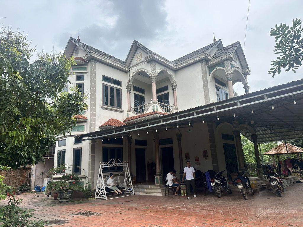 Lô góc 3250m2 có 2000m2 thổ cư tiềm năng sinh lời đột phá, sẵn 2 căn biệt thự kiên cố