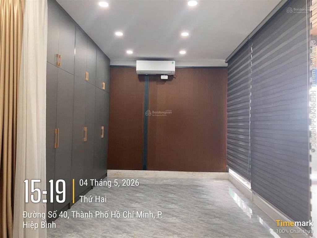 Bán gấp tòa nhà căn góc  vạn phúc city giá tốt