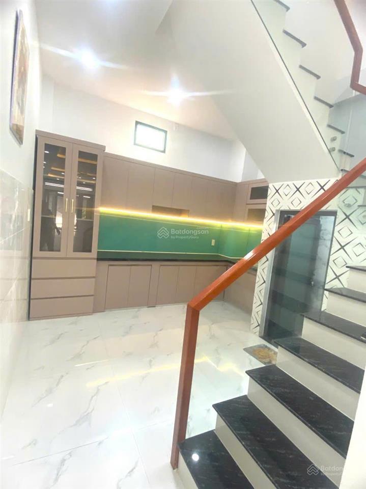 Nhà bán hxh đường hương lộ 3 phường bhh diện tích 4x17 đúc 1 trệt 2 lầu bán 7 tỷ  0888 755 *** hiểu