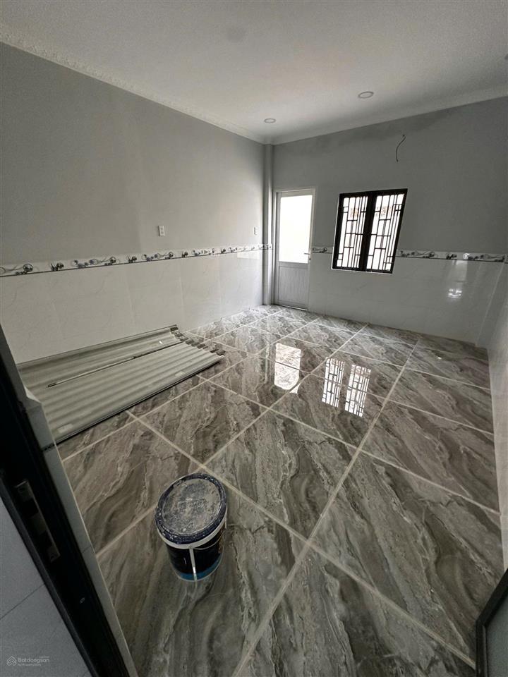 Bán nhà hẻm xe hơi đường kênh 19/5, phường sơn kỳ, quận tân phú dt 4x18m đúc 1 tấm bán 7,2 tỷ
