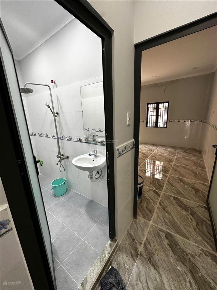 Bán nhà hẻm xe hơi đường kênh 19/5, phường sơn kỳ, quận tân phú dt 4x18m đúc 1 tấm bán 7,2 tỷ